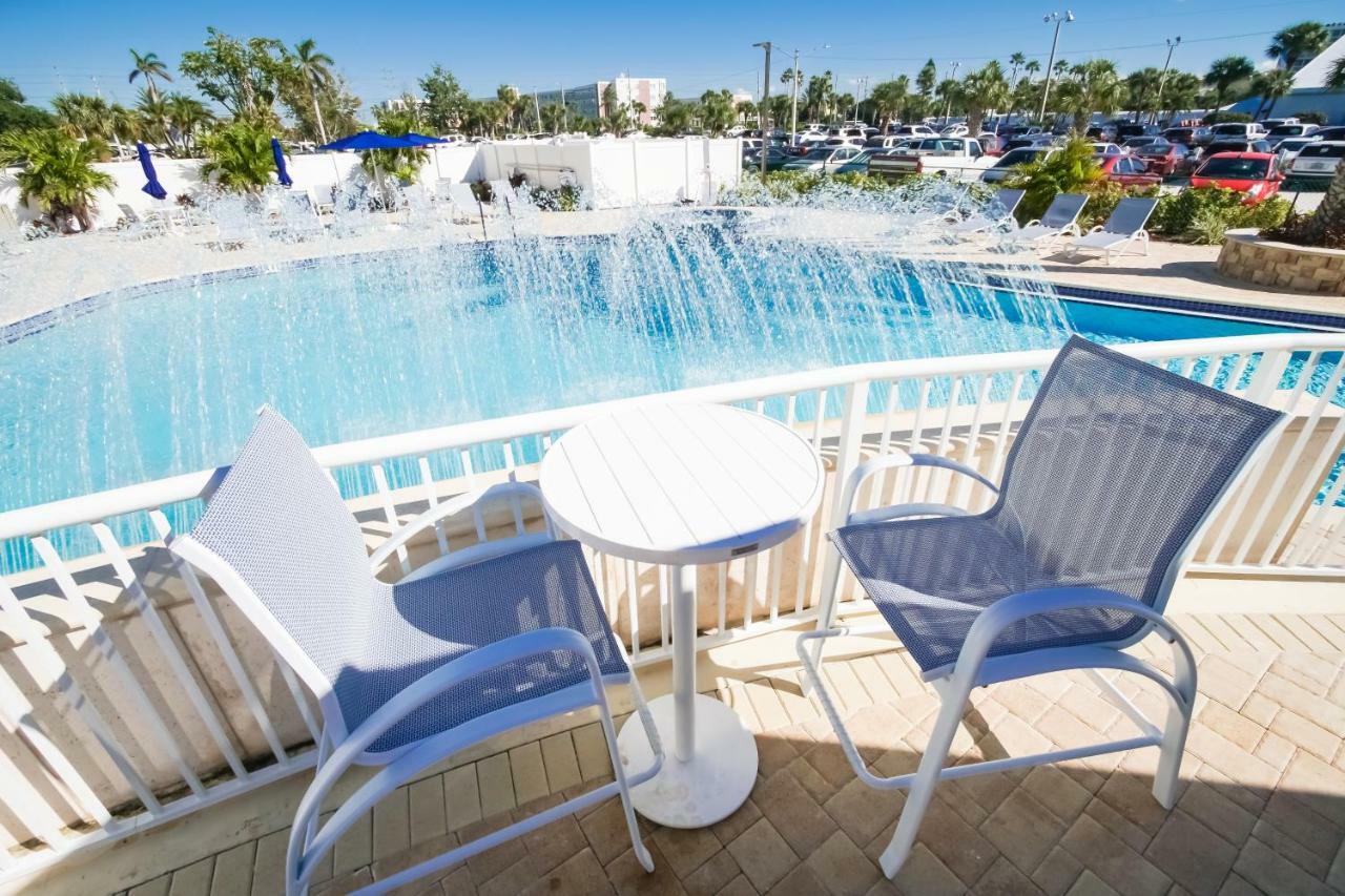סיינט פיט ביץ' Coral Reef Resort מראה חיצוני תמונה